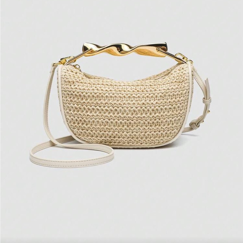 Elegant Cream Woven Handbag - Picture 6 of 10